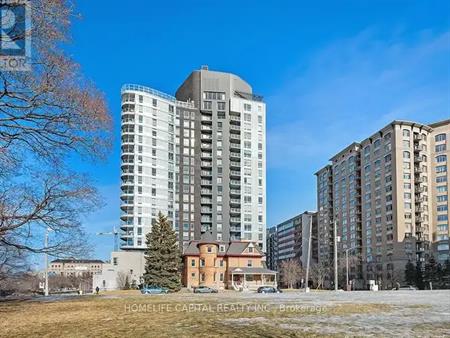 1703 - 428 SPARKS STREET | 1703 - 428 SPARKS STREET, Ottawa