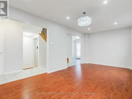26 PERFITT CRESCENT | 26 PERFITT CRESCENT, Ajax