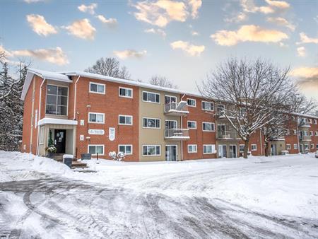 Huron Village Apartments
