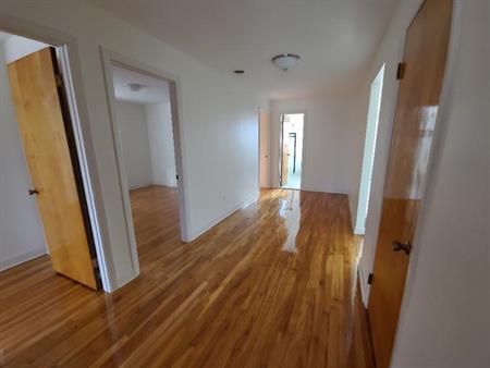 5 1/2 - Montréal (Nouveau-Rosemont) - 1 860 $/mois