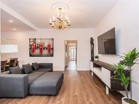 5 CH - 2 SDB - Montréal - $875 /mo