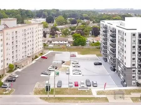 593 STRASBURG Road Unit# 211 | 593 STRASBURG Road Unit# 211, Kitchener