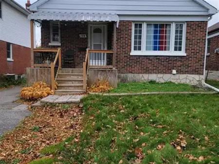Lower- 190 Highland Avenue | 190 Highland Avenue, Oshawa