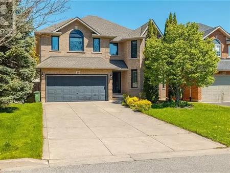 39 BOSWORTH Street | 39 BOSWORTH Street, Ancaster