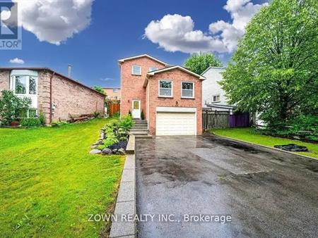 UPPER - 44 ADAMS DRIVE | UPPER - 44 ADAMS DRIVE, Ajax