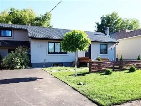 Unit B - 1564 Kingsdale Avenue, Gloucester - Available from July 1st 2025 | 1564 Kingsdale Avenue, Gloucester
