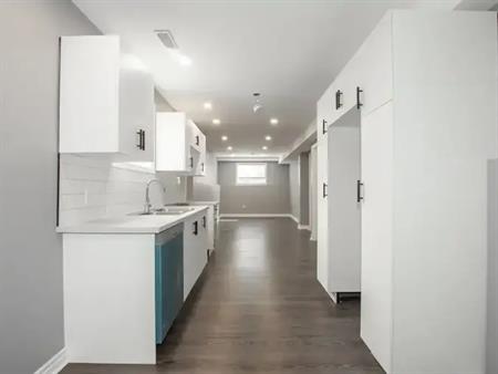 161 Fitch Street | 161 Fitch Street, Welland