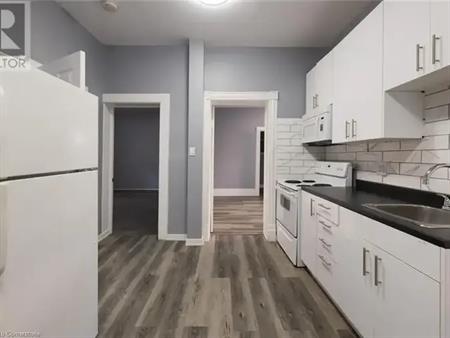 49 N MADISON Avenue N | 49 N MADISON Avenue N, Kitchener