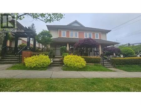 6 6481 ELGIN AVENUE | 6 6481 ELGIN AVENUE, Burnaby