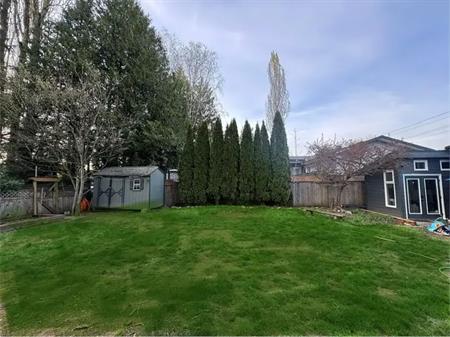 Warm family home in East Abbotsford | 3525 Old Clayburn Road, Abbotsford