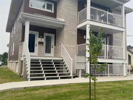 Appartement 4 1/2 style condo - Construction neuve