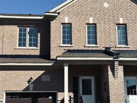 105 STOCK AVENUE | 105 STOCK AVENUE, Southgate