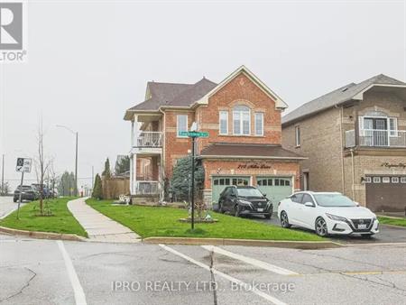 210 MILLER DRIVE | 210 MILLER DRIVE, Halton Hills