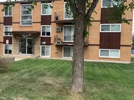 Chateau Laurier Apartments– 102 104th Street | 102 104 Street, Saskatoon