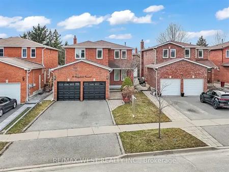 92 RIDGEFIELD CRESCENT | 92 RIDGEFIELD CRESCENT, Vaughan