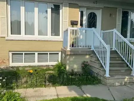 Modern 3 Bed, 3 Bath Detached Home for Rent in Richmond Hill – Prime Location | 45 Maralim Road, Richmond Hill