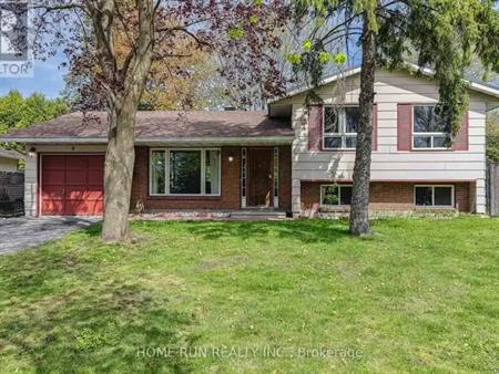 9 BUTTON COURT | 9 BUTTON COURT, Ottawa