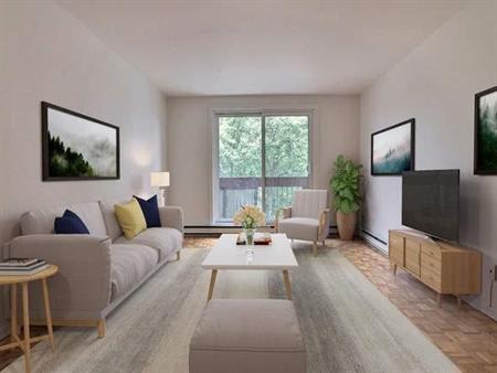 2 CH - 1 SDB - Laval - $1,450 /mo