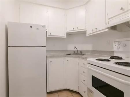 2285 Saint-Mathieu Street | 2285 Saint-Mathieu Street, Montreal
