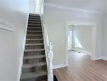 Beautiful Updated 2 Bedroom Townhouse For Rent in East City Peterborough | 385 Mark Street, Peterborough