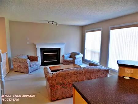1521 Robertson Way | 1521 Robertson Way, Edmonton