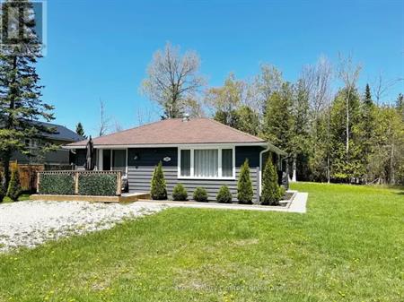 28 BETTY BOULEVARD | 28 BETTY BOULEVARD, Wasaga Beach