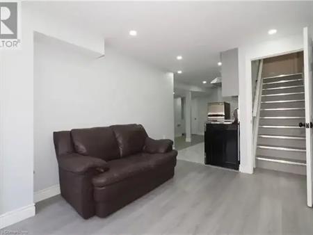 38 BRANDY Crescent | 38 BRANDY Crescent, Kitchener