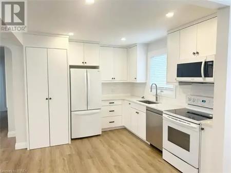75 HENDERSON Avenue | 75 HENDERSON Avenue, Brantford
