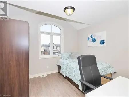 6045 ERNEST Crescent | 6045 ERNEST Crescent, Niagara Falls