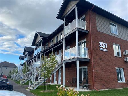 (Gatineau) Très Beau 2 Chambres