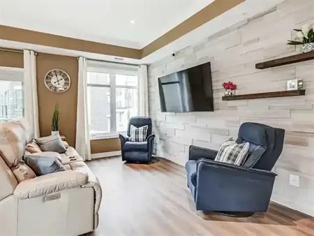Whitby Shores Wonderful Condo | 660 Gordon Street, Whitby