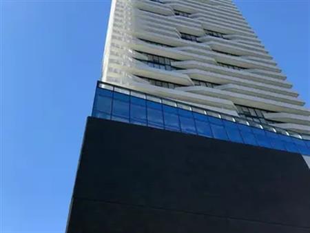 Harbour Plaza- 100 Harbour #11386 | 100 Harbour Street, Toronto