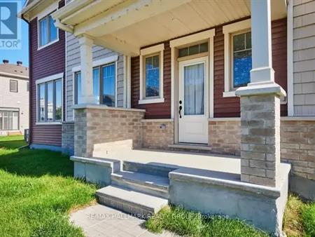 221 MERAK WAY | 221 MERAK WAY, Ottawa