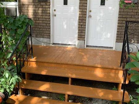 RÉNOVÉ 3 1/2, PETITE-PATRIE, TERRASSE PRIVÉE, DISPONIBLE MAINTENANT