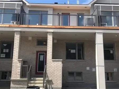 228 SPECKLED ALDER ROW | 228 SPECKLED ALDER ROW, Ottawa