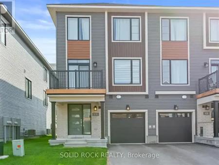 810 GLISSADE GROVE | 810 GLISSADE GROVE, Ottawa