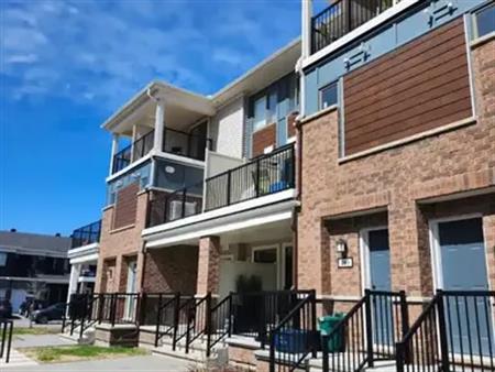 261 ZENITH PRIVATE PRIVATE | 261 ZENITH PRIVATE PRIVATE, Ottawa