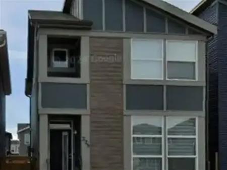 Charming 3-BDRM home for Rent in Belmont (Utilities inclusive) | Calgary
