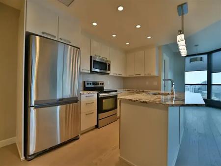Keynote Tower 2 - 19th Floor Luxury Condo at Victoria Park | 1905 - 225 11th Ave SE, Calgary