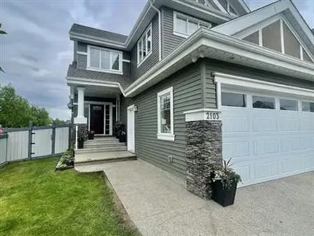 Beautiful Bright Basement Suite, Private Entrance,Includes Beach Club Access | 2103 89 Street Southwest, Edmonton