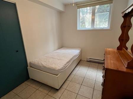 Chambre disponible 1er juin Saint-hyacinthe 5min Hopital