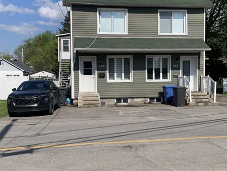 4 1/2 Chateauguay