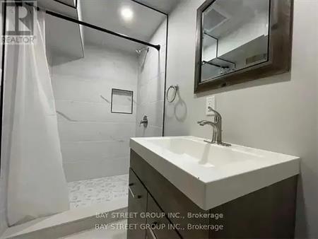 632 ARDLEIGH CRESCENT | 632 ARDLEIGH CRESCENT, Burlington