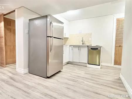 517 Wildgrass Rd, Mississauga, Ontario L5B 4H8 | 517 Wildgrass Road, Mississauga