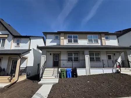 BRIGHT BRAND-NEW 3-Bedroom DUPLEX in VERMILLION HILL | 96 Veranda Boulevard Southwest, Calgary