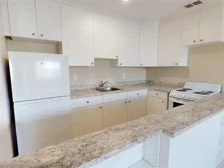 Arbor Village - 1196 Shillington | 1196 Shillington Avenue, Ottawa