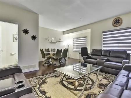 Sunridge Estates Wonderful Home! | 12677 63 Avenue, Surrey