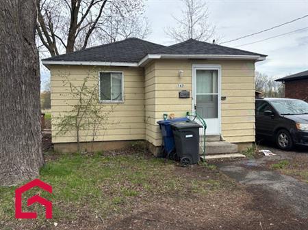 Terrain Résidentiel Laval-Ouest (Laval) À Vendre