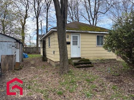 Terrain Résidentiel Laval-Ouest (Laval) À Vendre