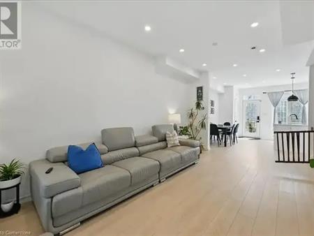180 GLENASHTON Drive | 180 GLENASHTON Drive, Oakville
